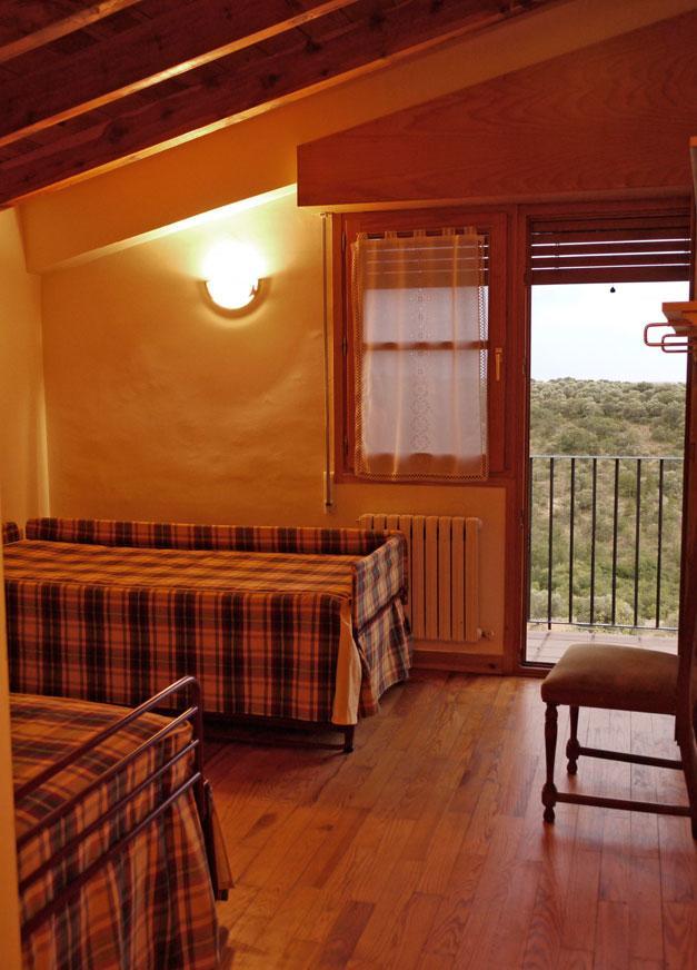 Bilanayur Hotel Alberuela de la Liena Exterior foto